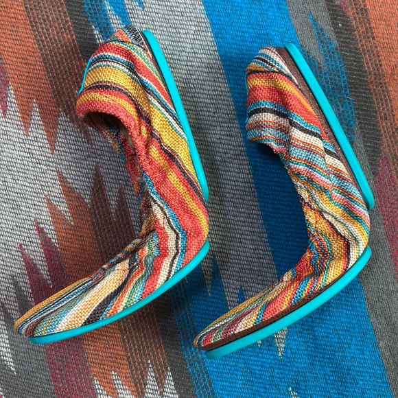 🍀🌸Tieks Sunset stripe Vegan flats 🌸🍀 - Picture 6 of 10